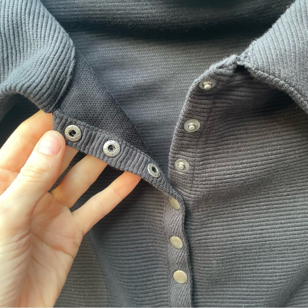 SOLD Maeve Anthropologie Ribbed Snap Up stretchy long sleeve can off the - Picture 7 of 15